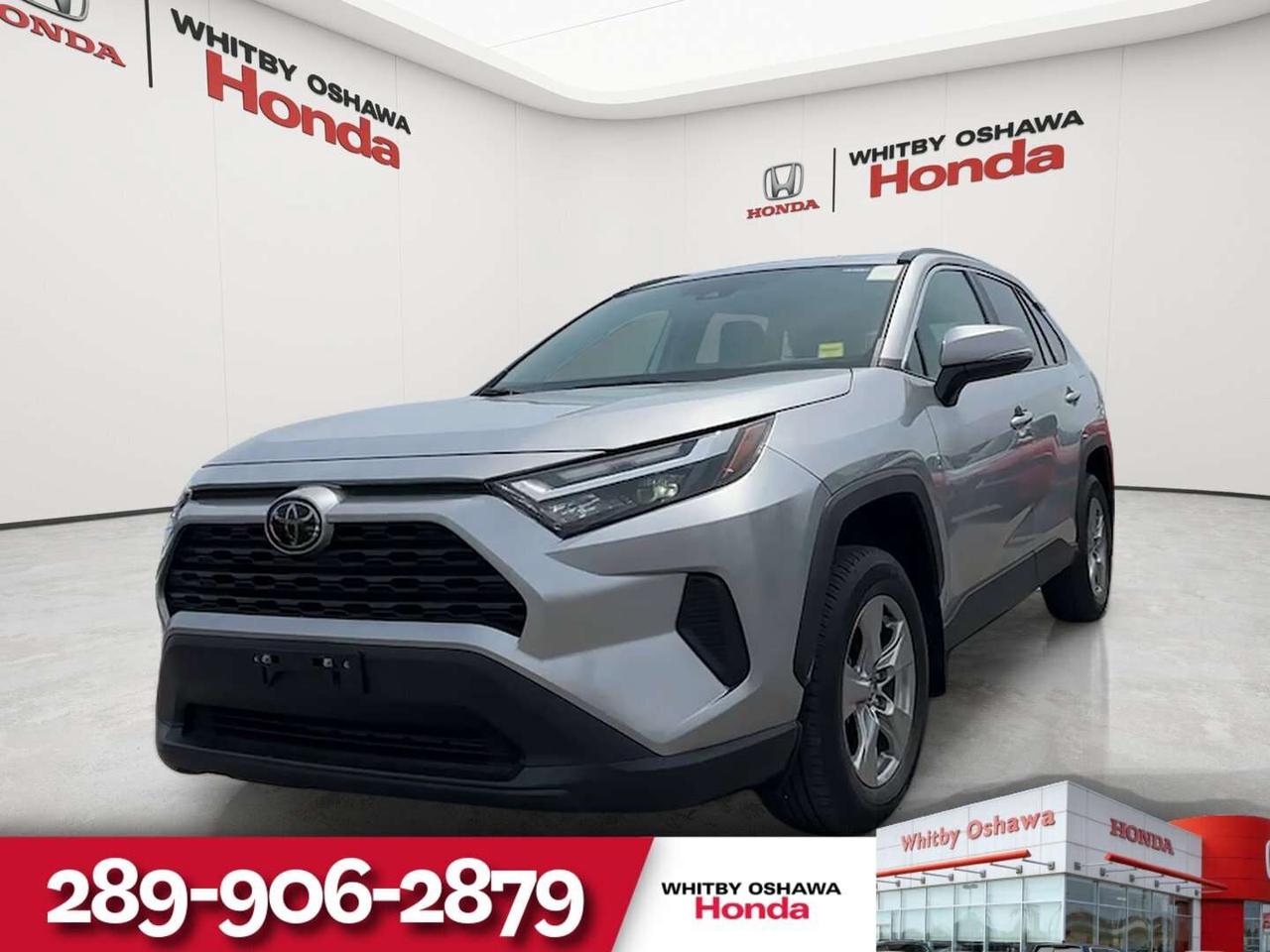 2025 Toyota RAV4 XLE Photo0