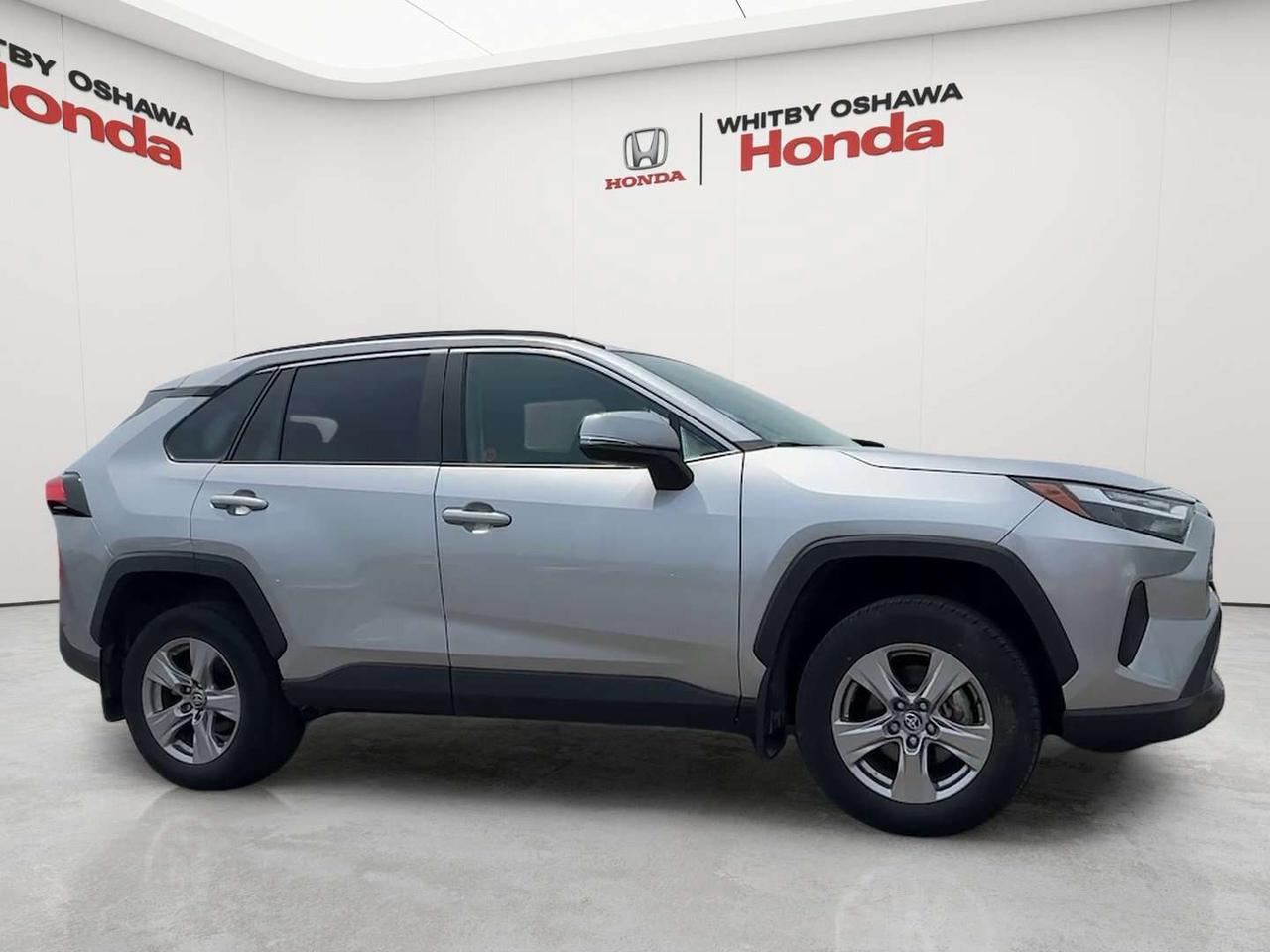 2025 Toyota RAV4 XLE Photo