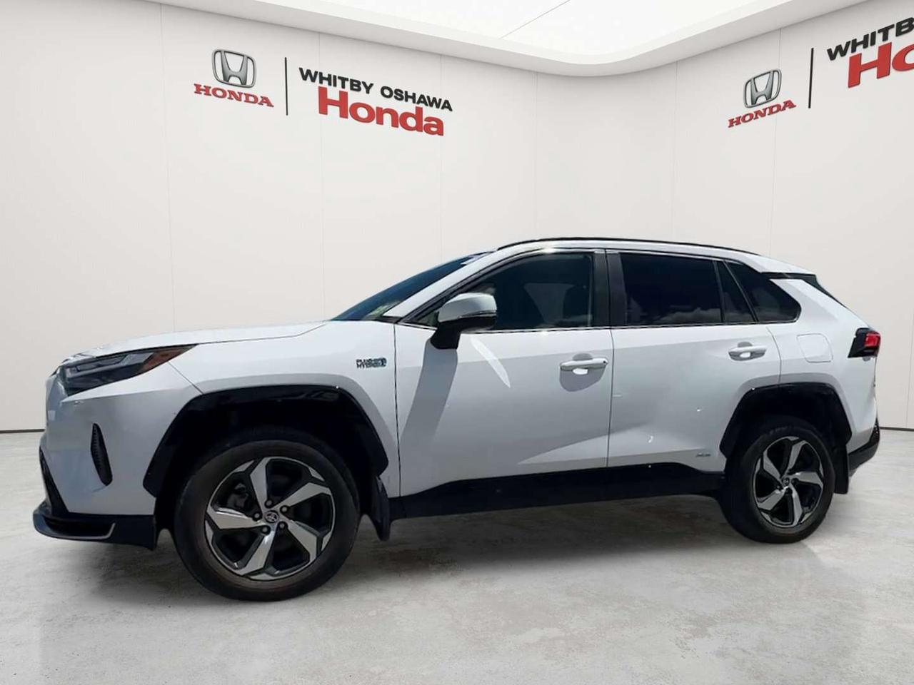 2024 Toyota RAV4 Prime SE Photo