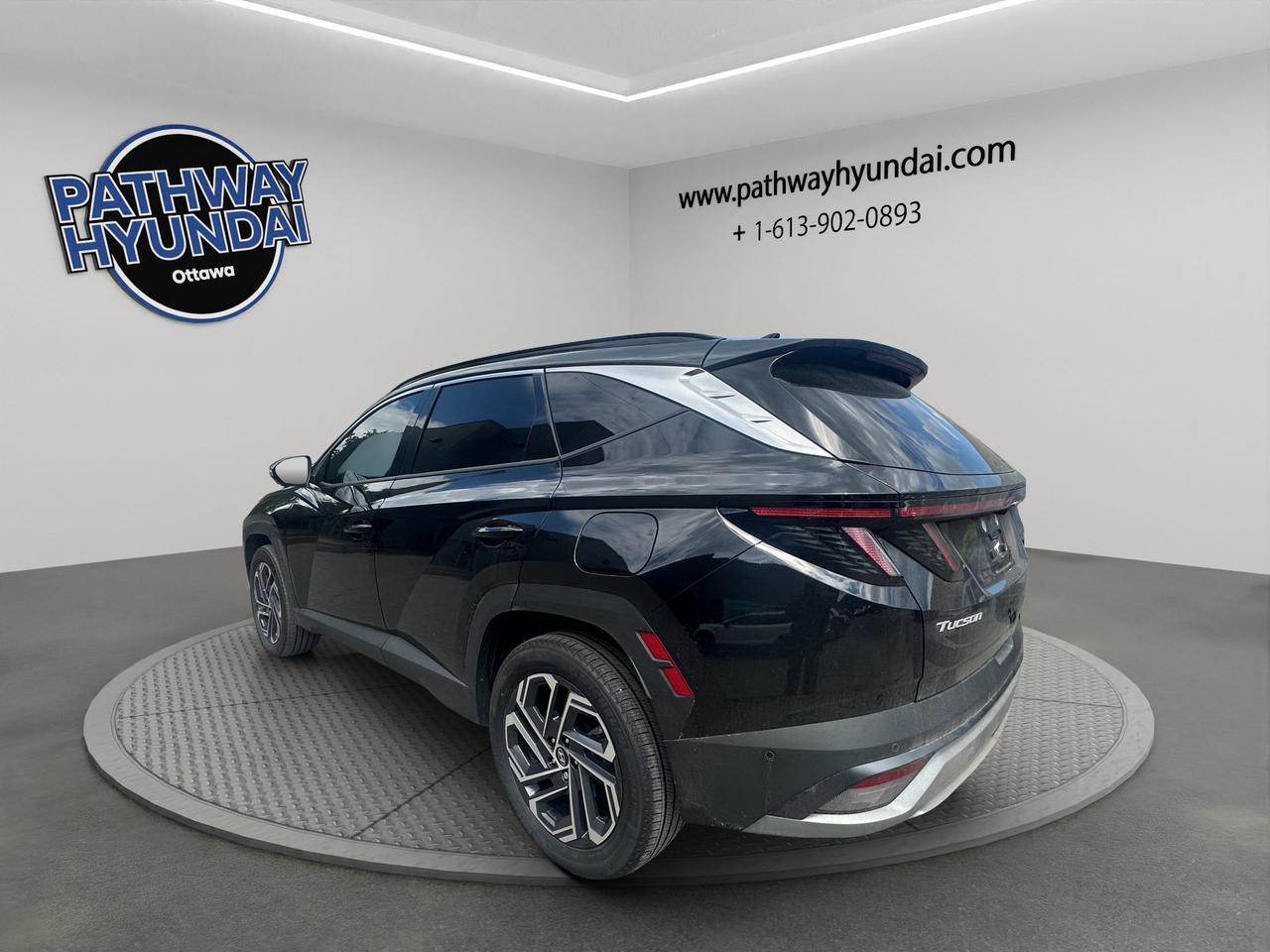 2025 Hyundai Tucson Hybrid Ultimate | Reverse Cam | Sunroof Photo
