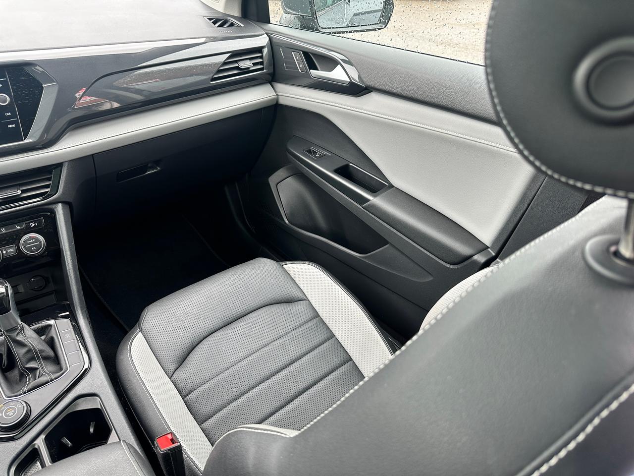 2022 Volkswagen Taos HighlineAWD PanoRoof XM NAV DriverAssist BackupCam Photo