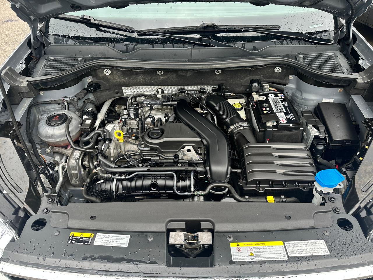 2022 Volkswagen Taos HighlineAWD PanoRoof XM NAV DriverAssist BackupCam Photo