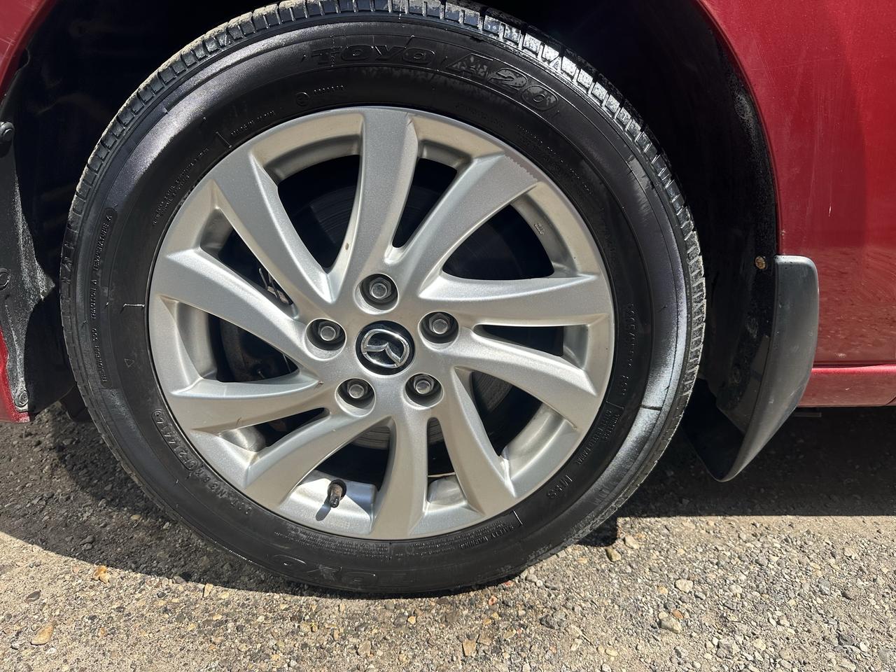 2017 Mazda MAZDA5 GS Photo3