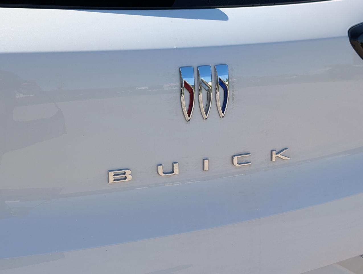2026 Buick Encore GX Avenir Photo
