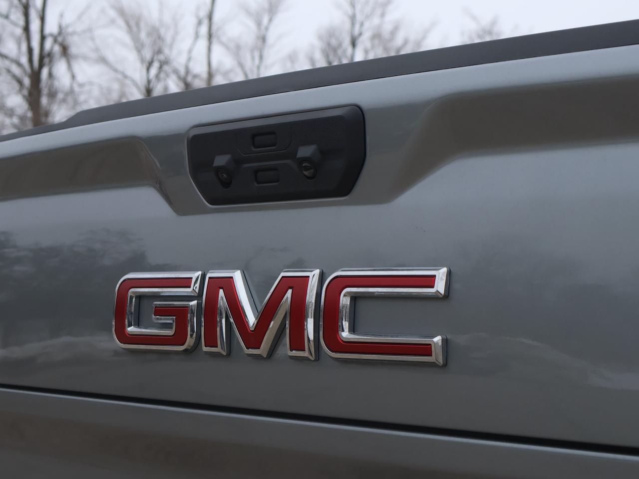 2026 GMC Sierra 1500 AT4X Photo