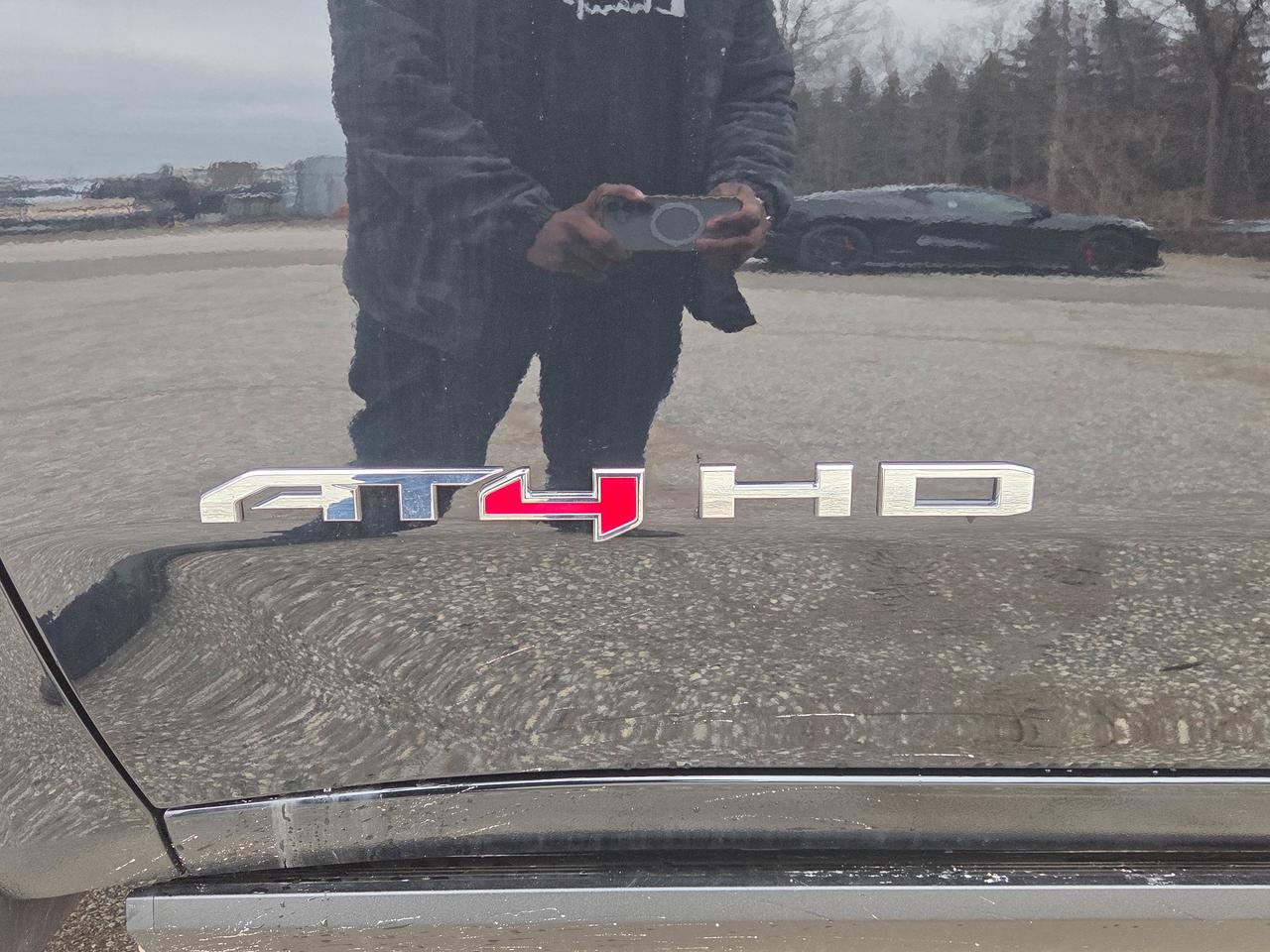 2026 GMC Sierra 3500HD AT4 Photo