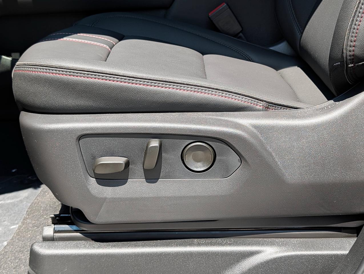2026 Chevrolet Tahoe RST Photo