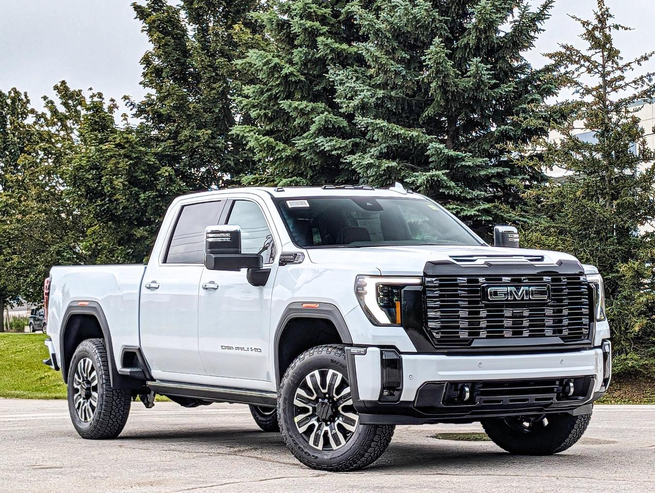 2026 GMC SIERRA 2500HD Denali Ultimate Photo