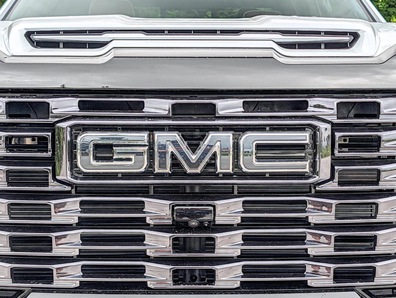 2026 GMC SIERRA 2500HD Denali Ultimate Photo