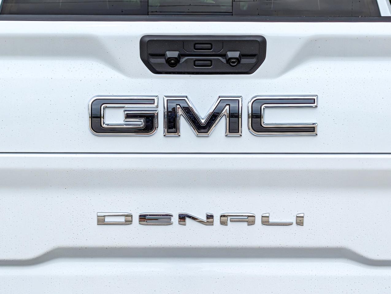2026 GMC SIERRA 2500HD Denali Ultimate Photo