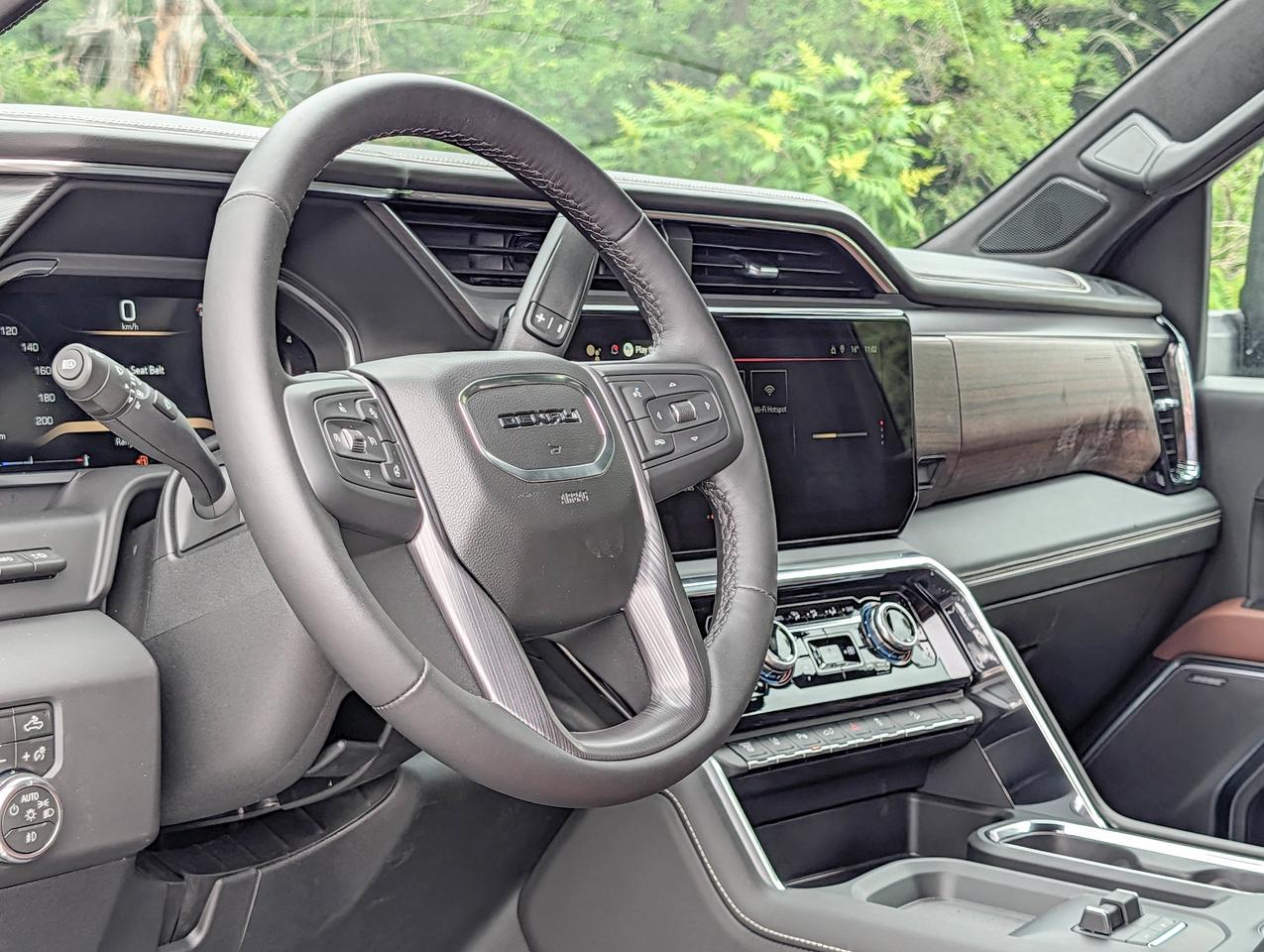 2026 GMC SIERRA 2500HD Denali Ultimate Photo