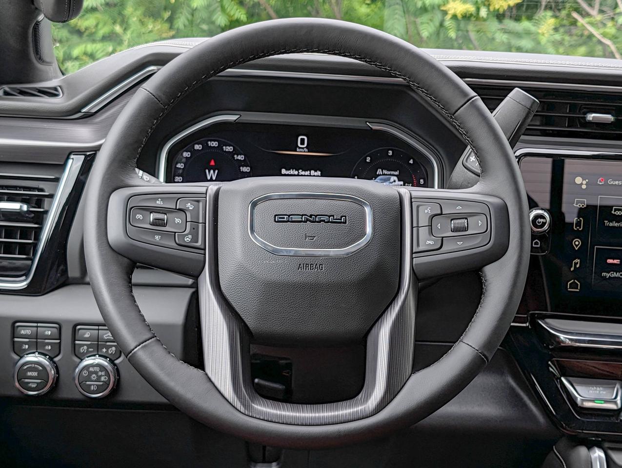 2026 GMC SIERRA 2500HD Denali Ultimate Photo