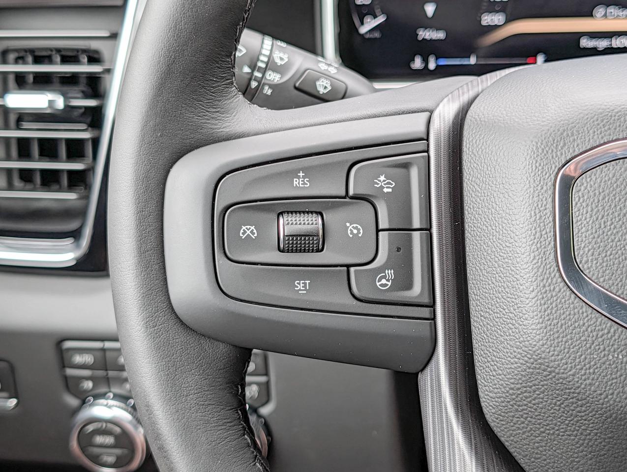 2026 GMC SIERRA 2500HD Denali Ultimate Photo