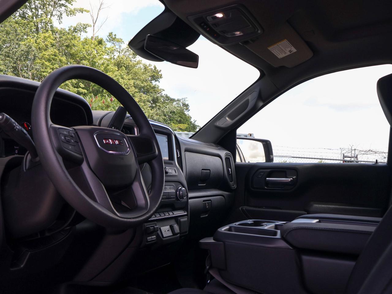 2026 GMC Sierra 1500 PRO Photo