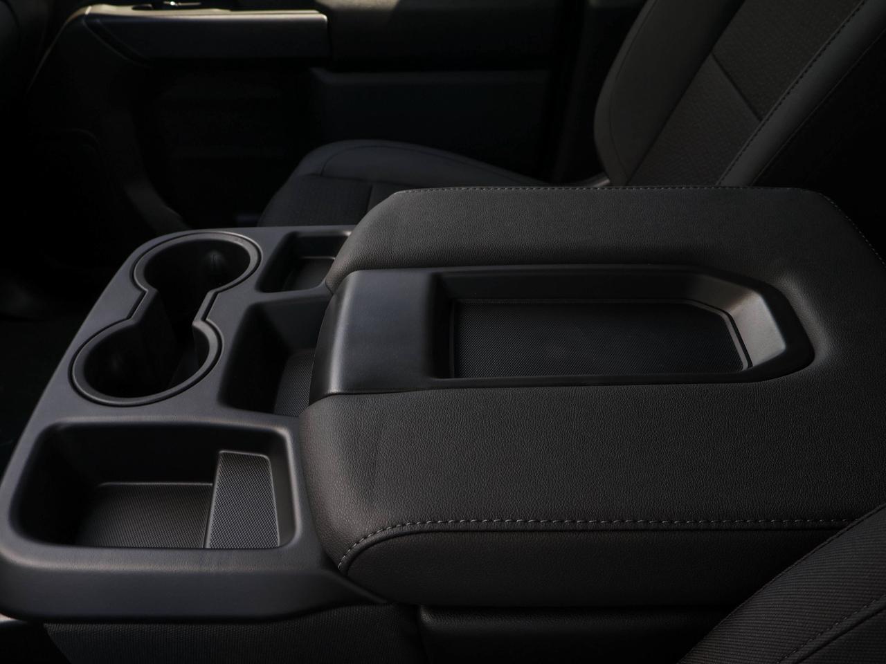 2026 GMC Sierra 1500 PRO Photo