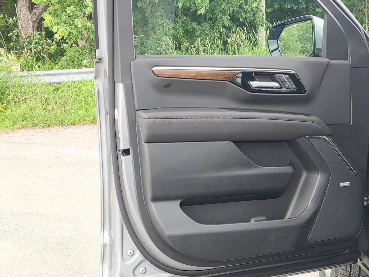 2026 Chevrolet Tahoe HIGH COUNTRY Photo