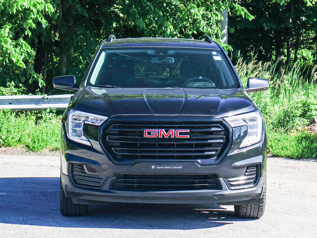 2024 GMC Terrain SLE Photo