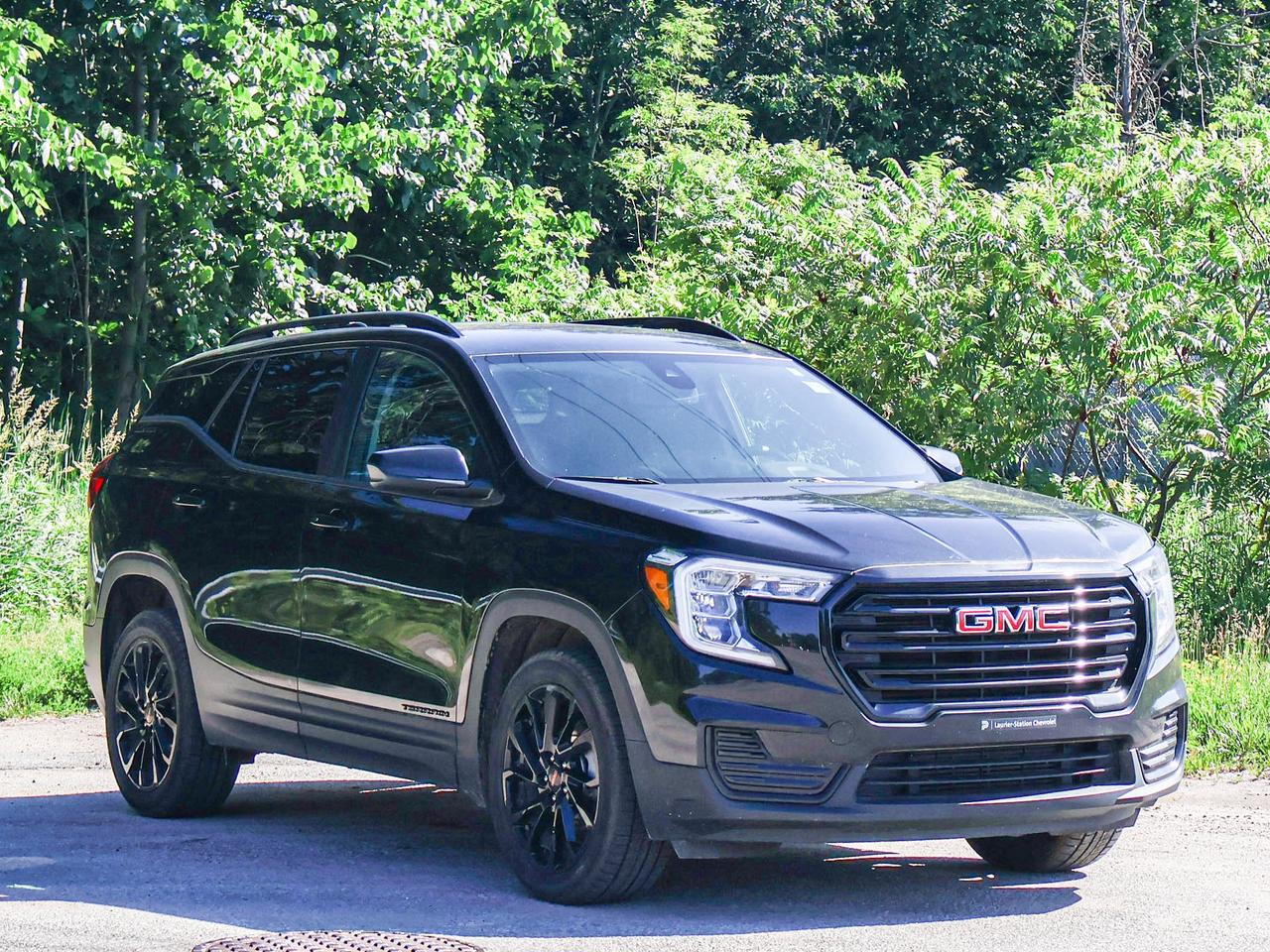 2024 GMC Terrain SLE Photo