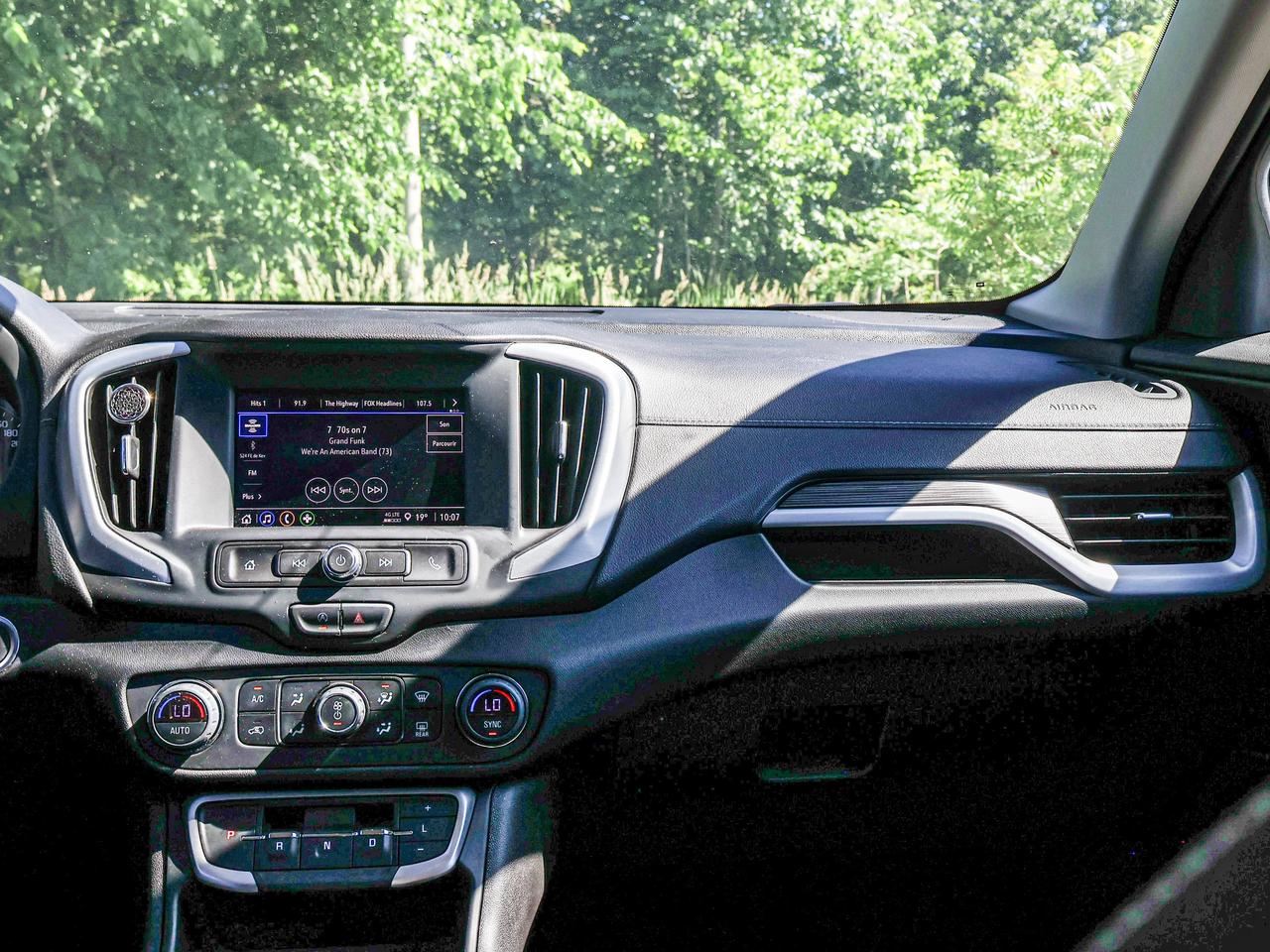 2024 GMC Terrain SLE Photo