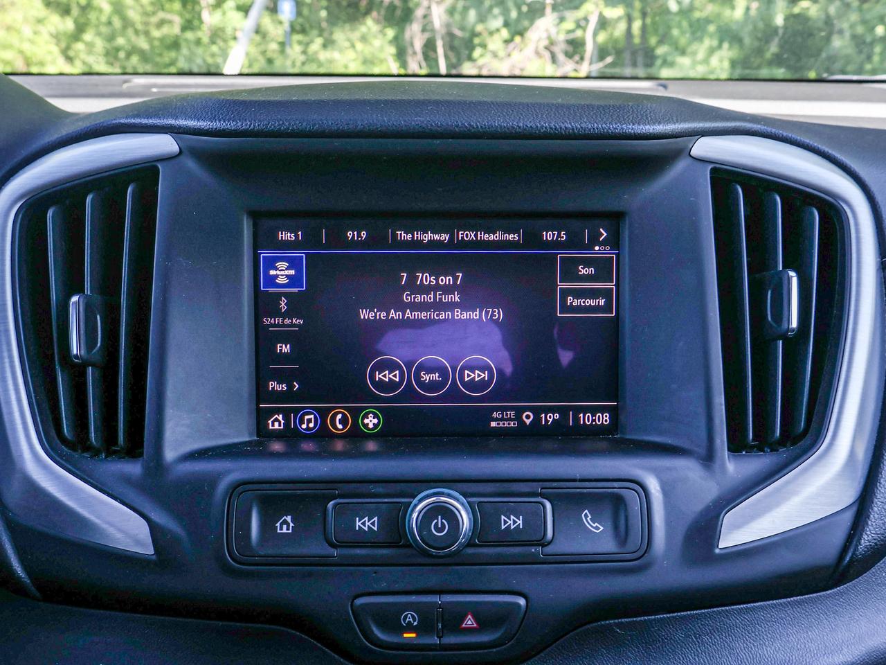 2024 GMC Terrain SLE Photo