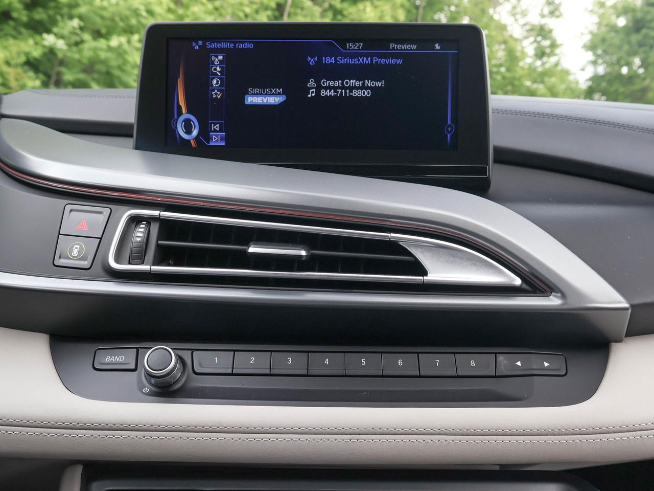 2015 BMW i8  Photo