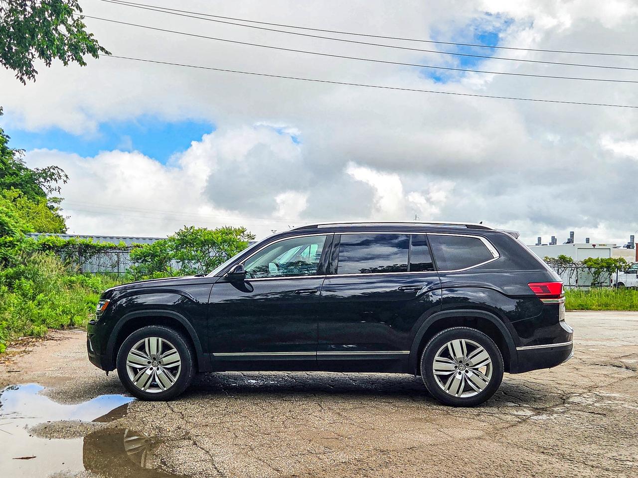 2019 Volkswagen Atlas EXECLINE Photo