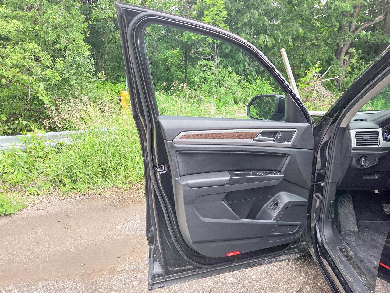 2019 Volkswagen Atlas EXECLINE Photo