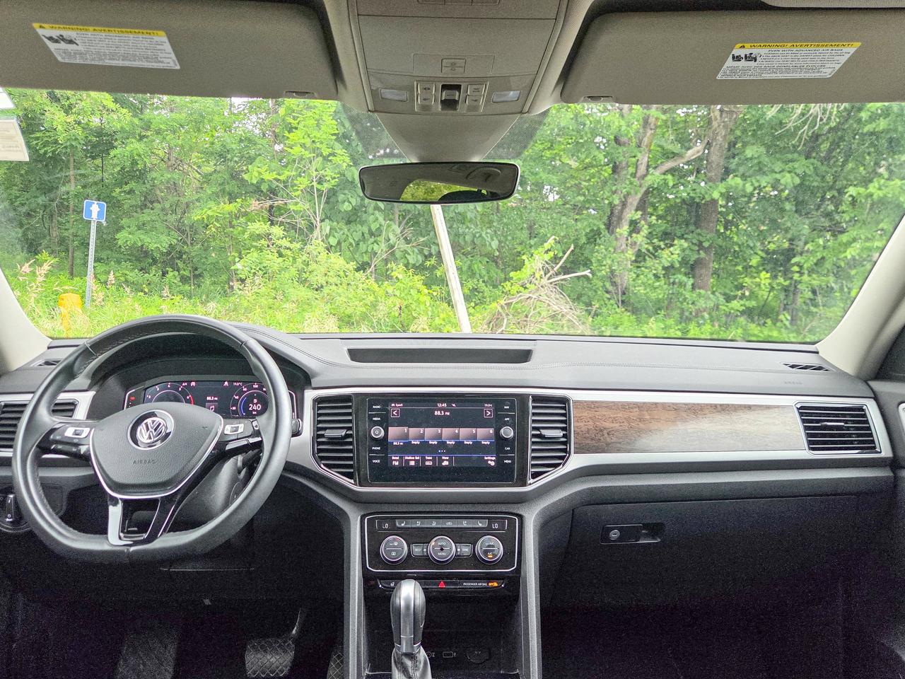 2019 Volkswagen Atlas EXECLINE Photo