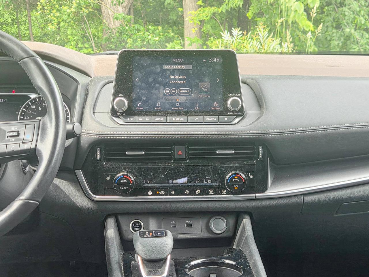 2021 Nissan Rogue SV Photo