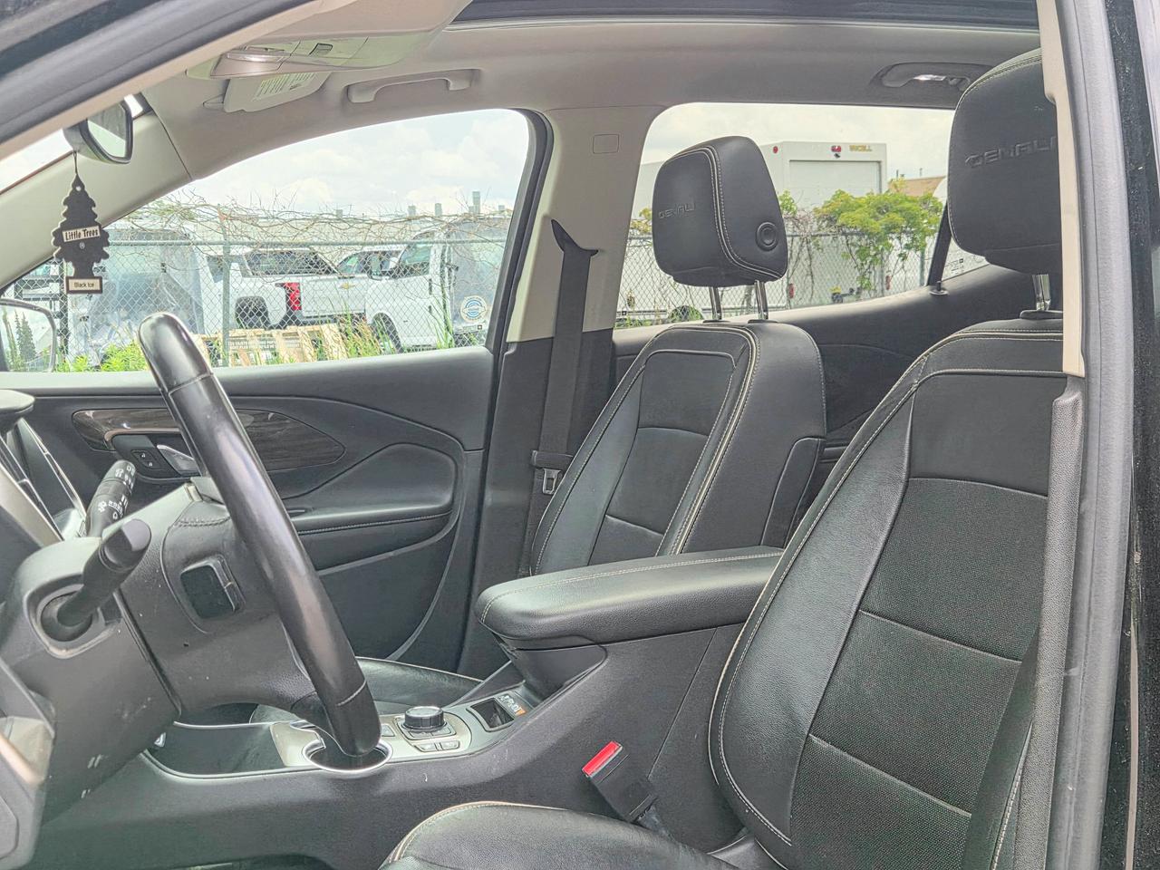 2020 GMC Terrain Denali Photo