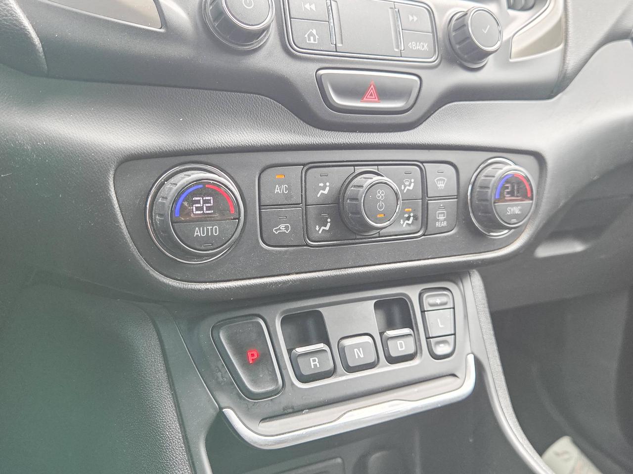 2020 GMC Terrain Denali Photo
