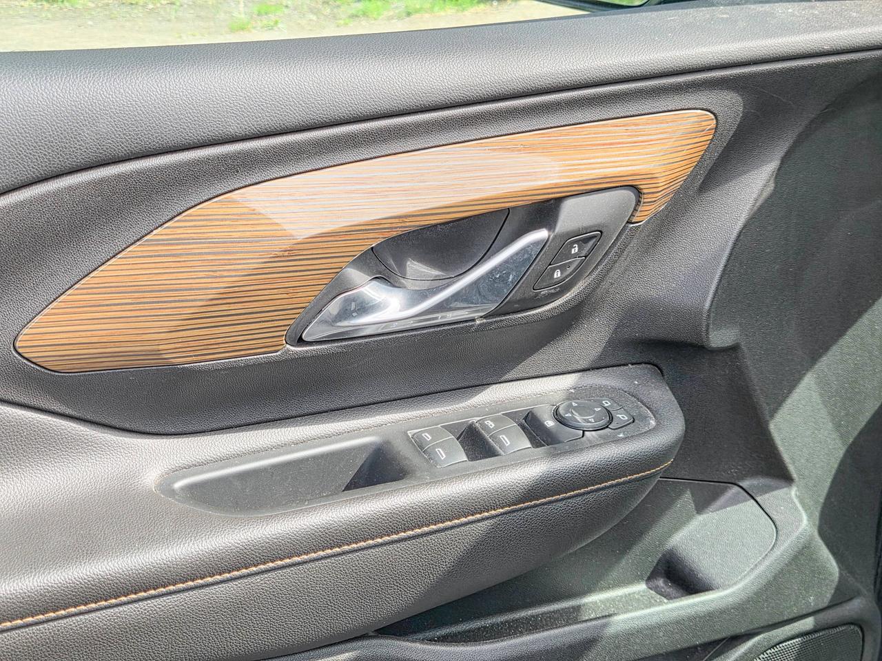 2018 GMC Terrain SLE Photo