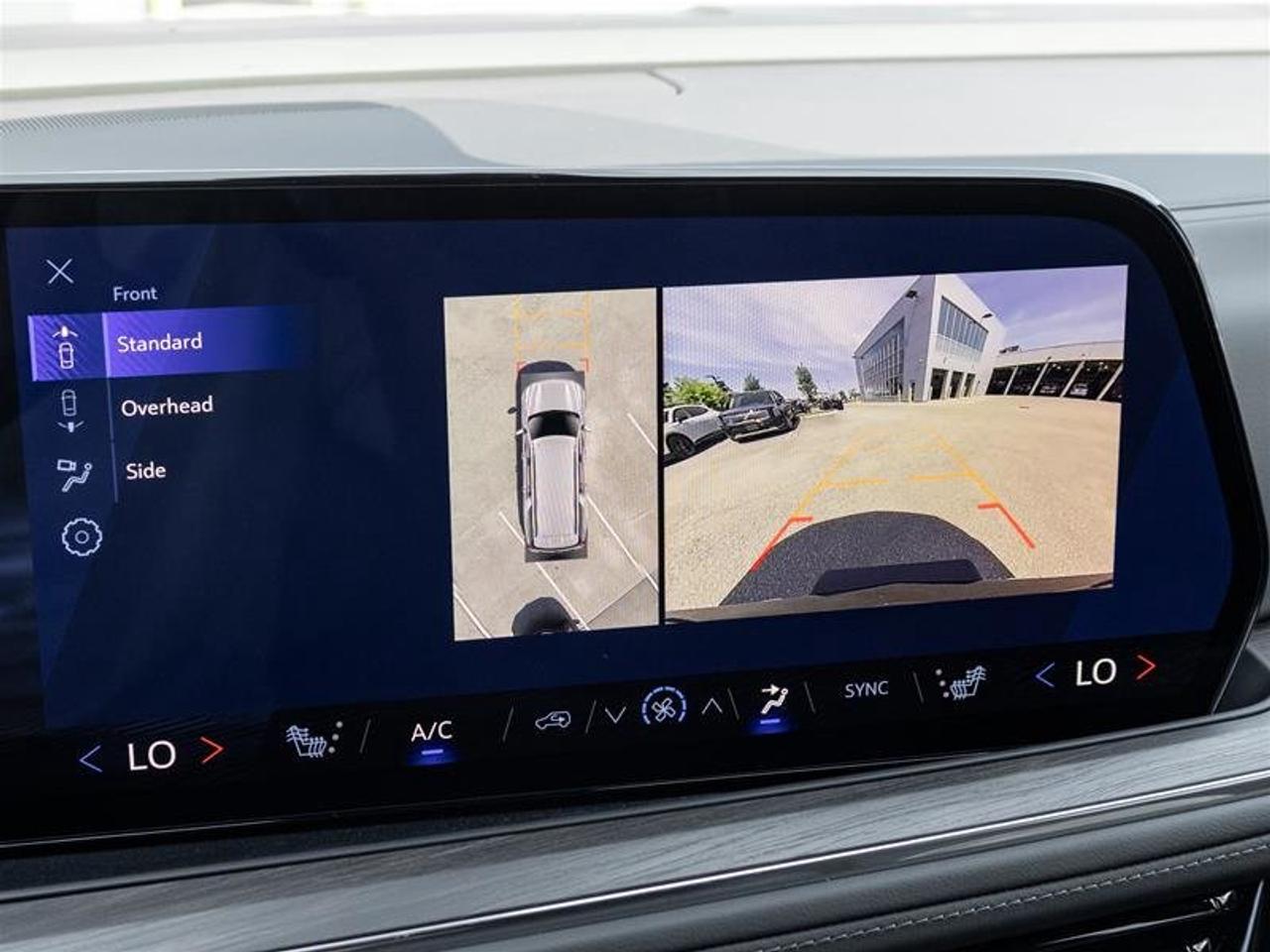 2026 Chevrolet Suburban Z71 Photo
