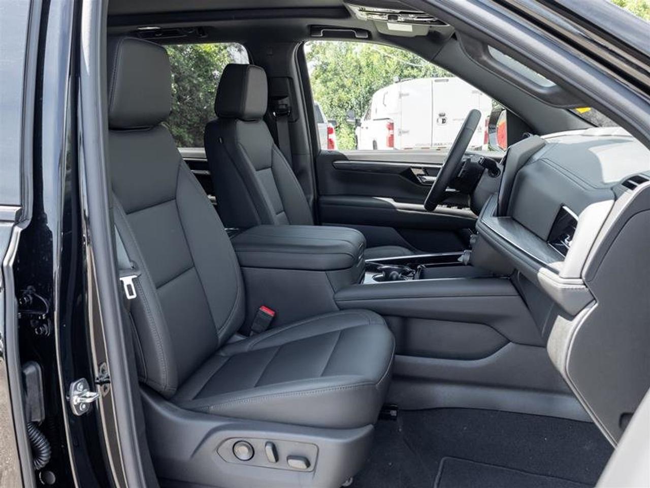 2026 Chevrolet Suburban Z71 Photo