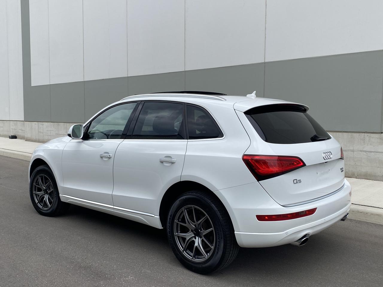 2017 Audi Q5 2.0T-QUATTRO-NAV-CAMERA-PANO ROOF Photo