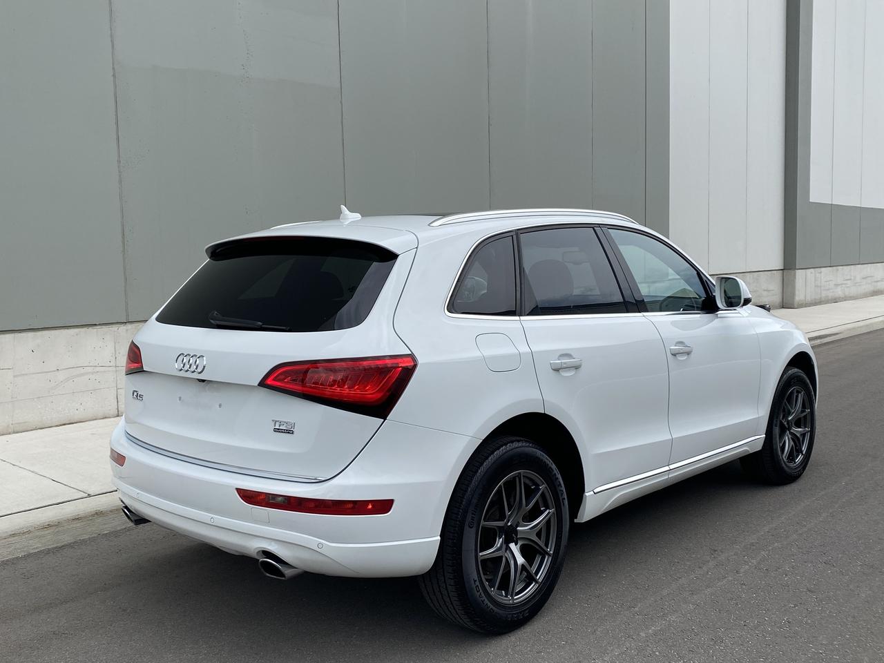 2017 Audi Q5 2.0T-QUATTRO-NAV-CAMERA-PANO ROOF Photo