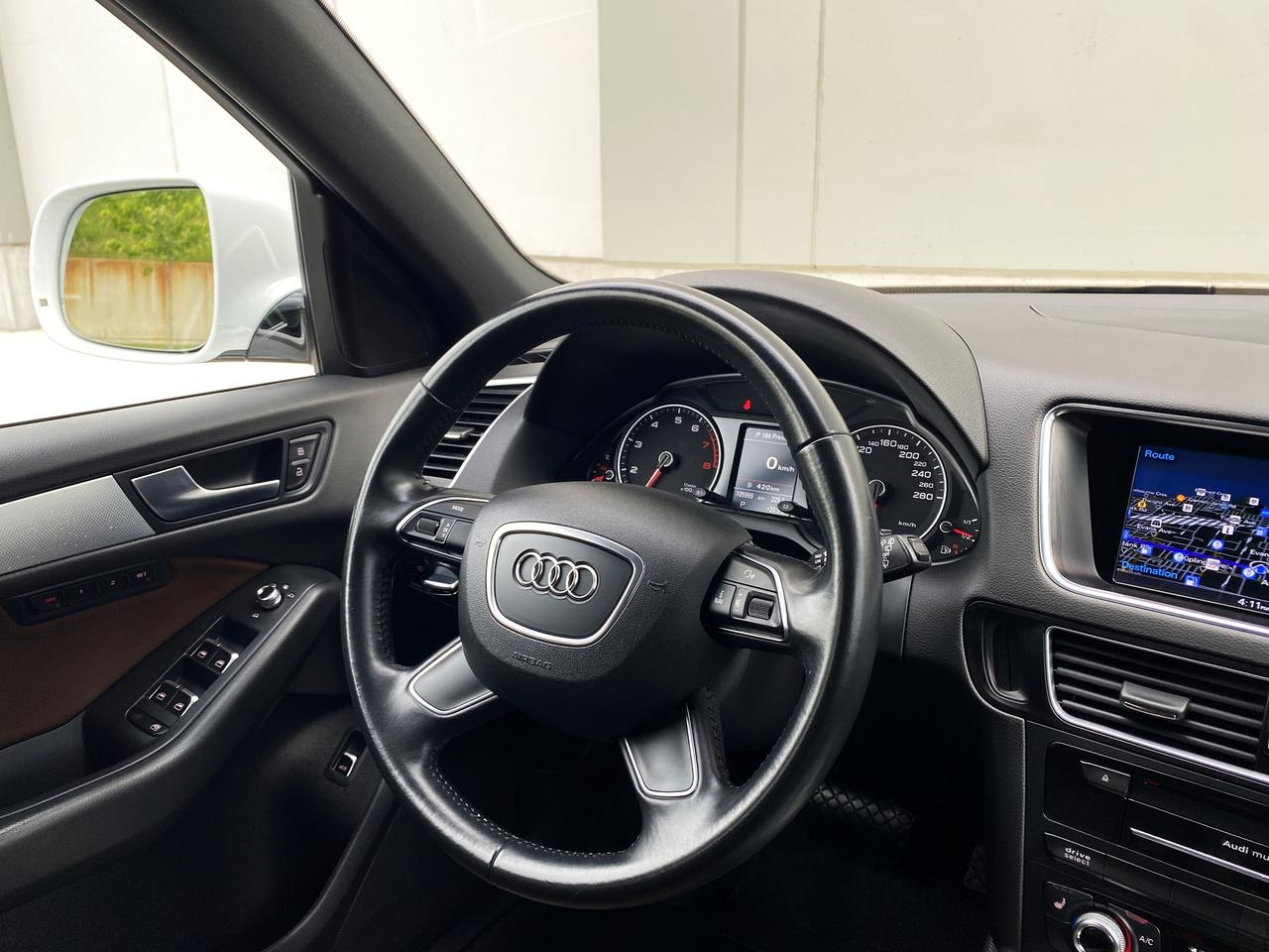 2017 Audi Q5 2.0T-QUATTRO-NAV-CAMERA-PANO ROOF Photo