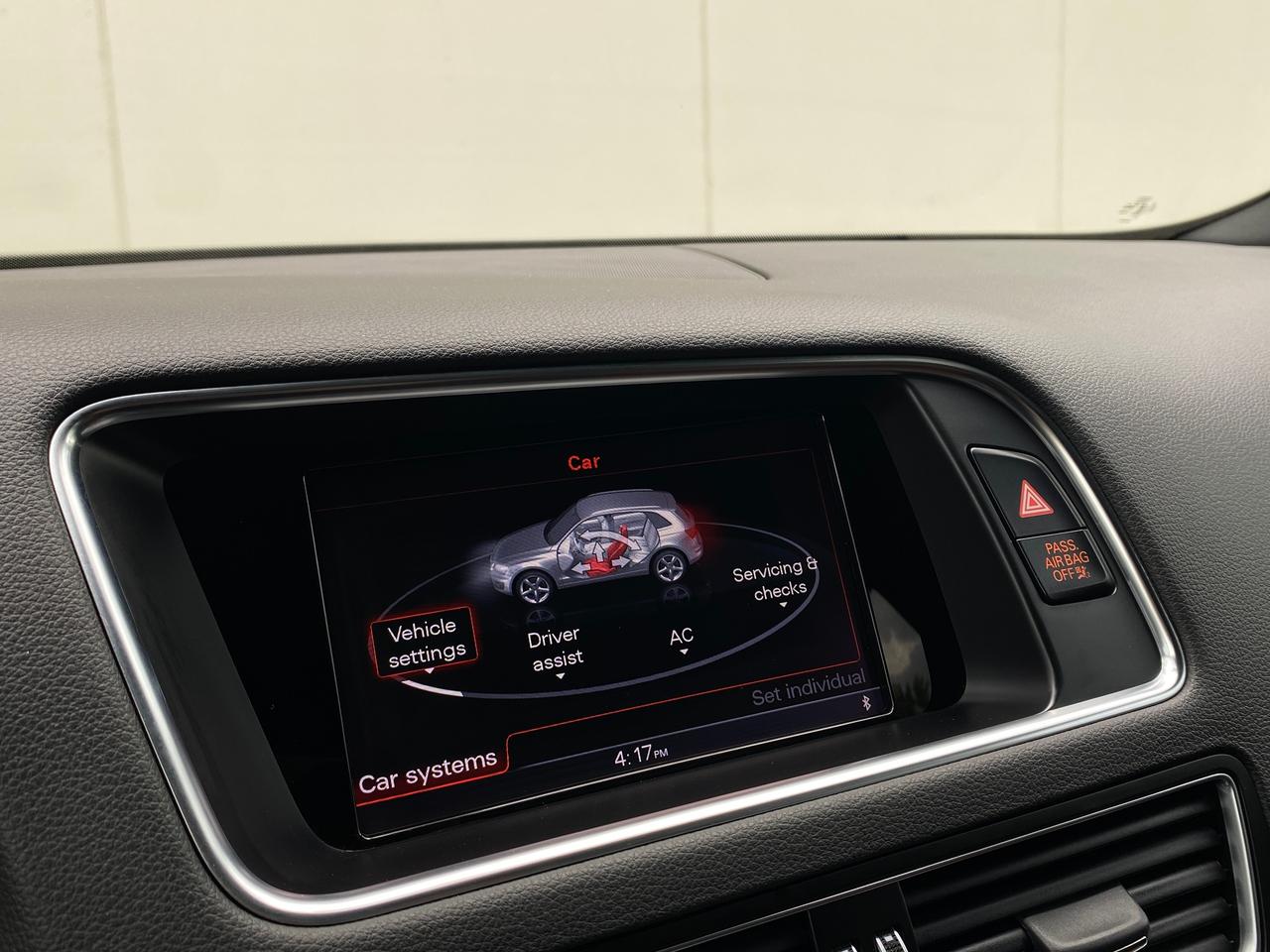 2017 Audi Q5 2.0T-QUATTRO-NAV-CAMERA-PANO ROOF Photo