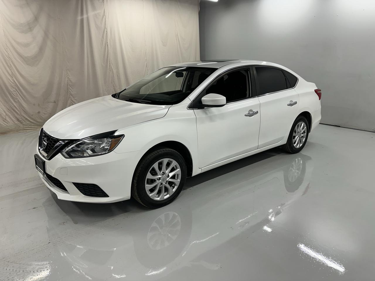 2017 Nissan Sentra S Photo3