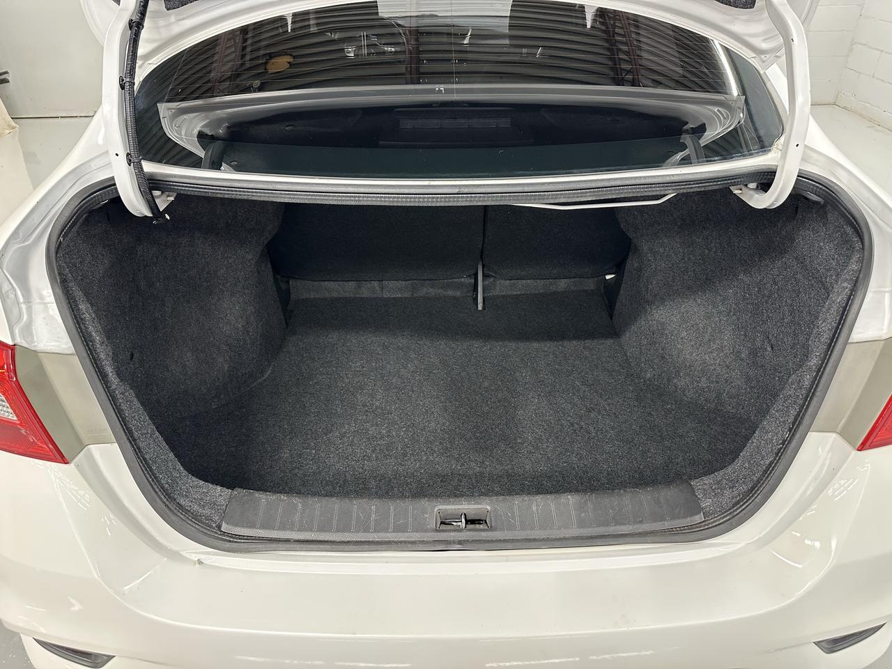2017 Nissan Sentra SV Photo