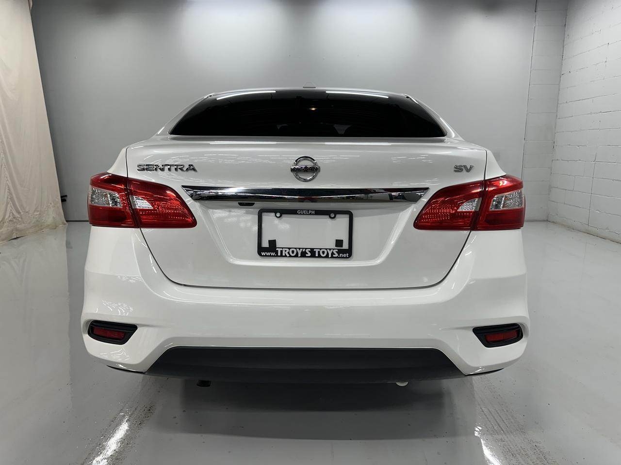 2017 Nissan Sentra SV Photo