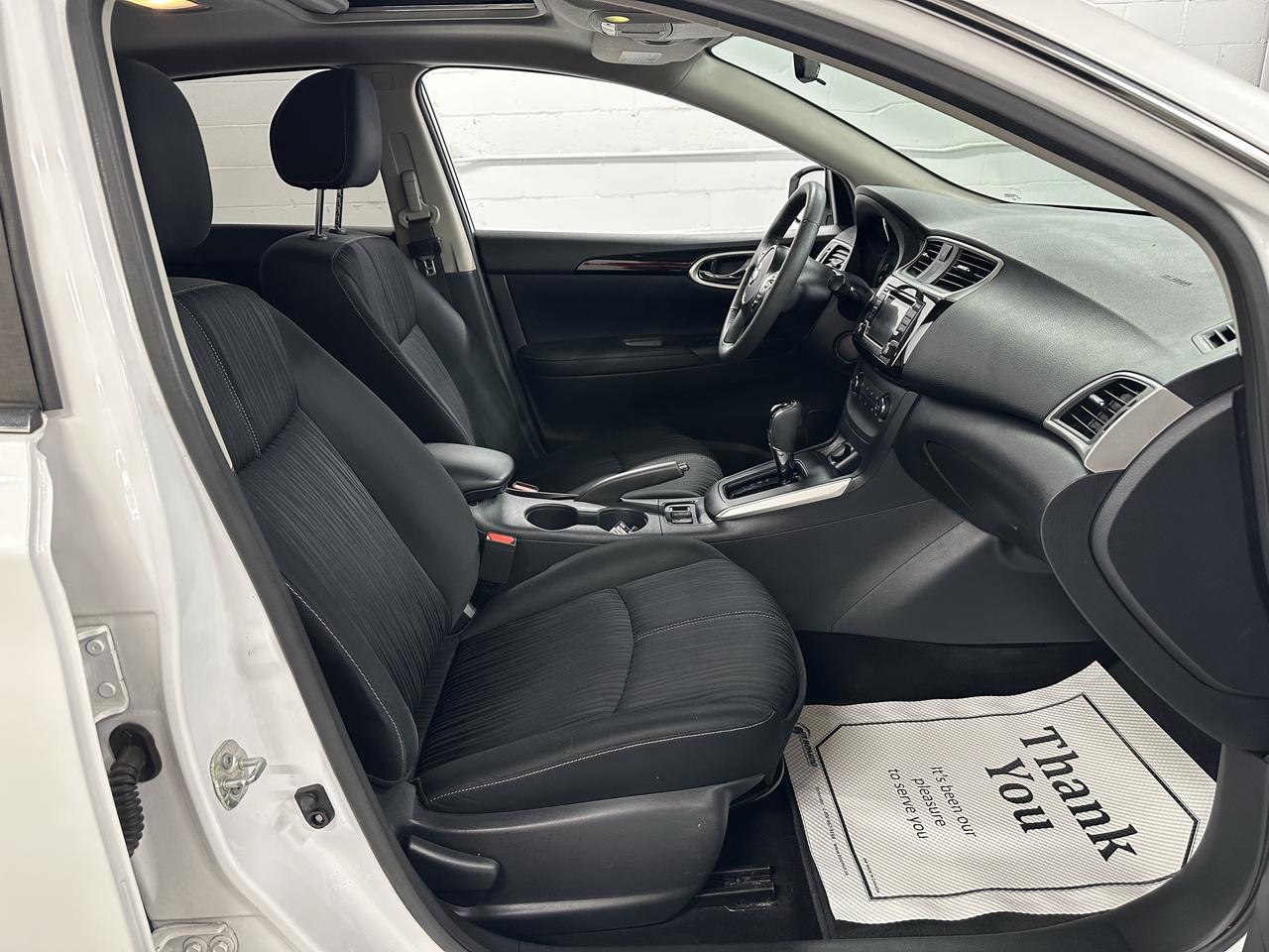 2017 Nissan Sentra S Photo32