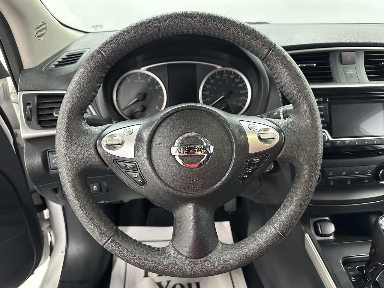 2017 Nissan Sentra SV Photo