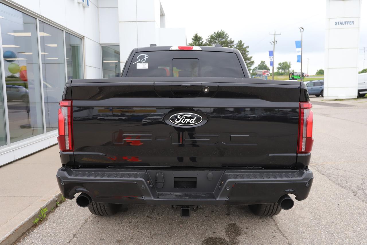 2026 Ford F-150 Lariat 4WD SuperCrew 5.5' Box Photo4