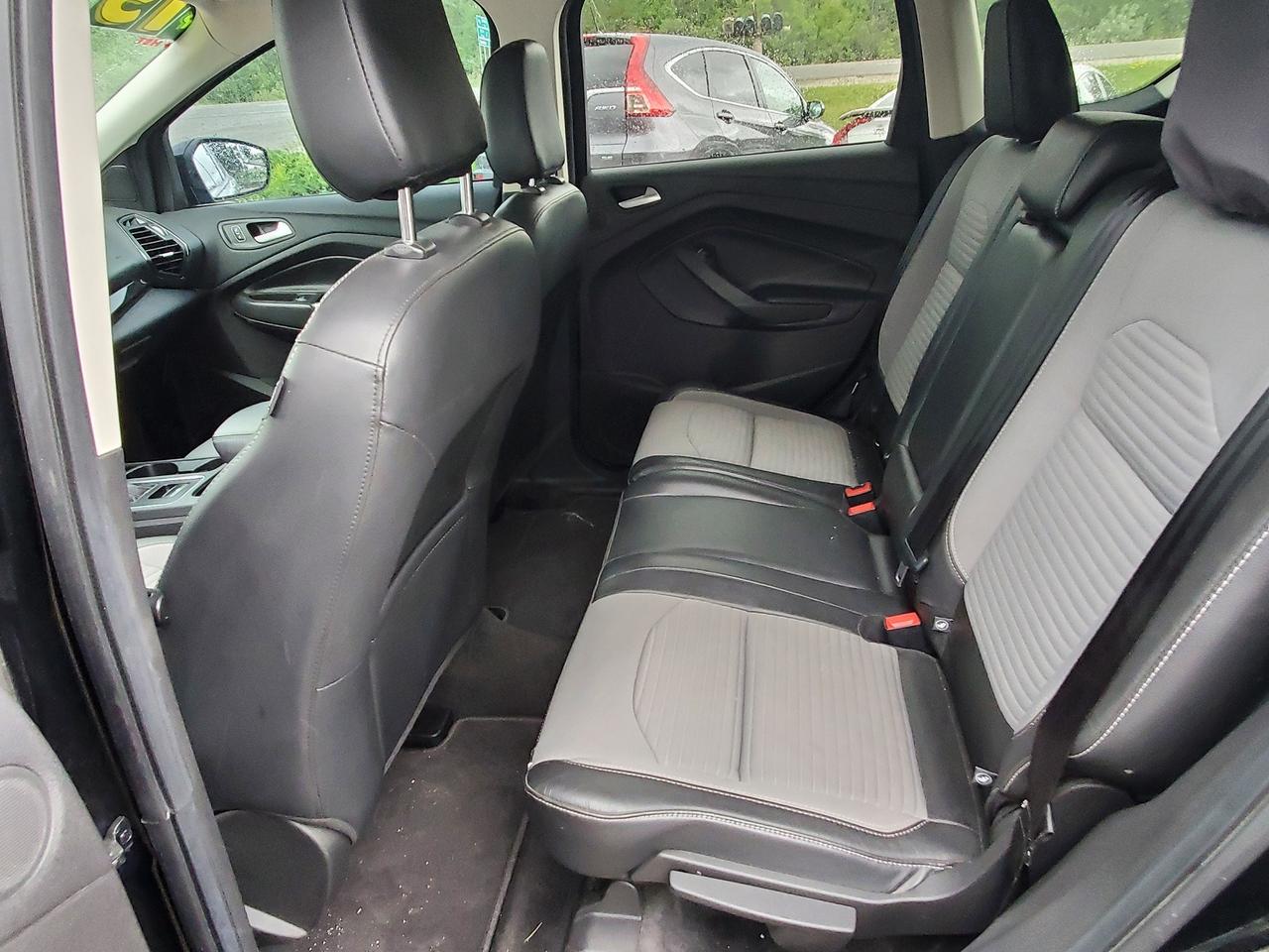 2018 Ford Escape Titanium Photo