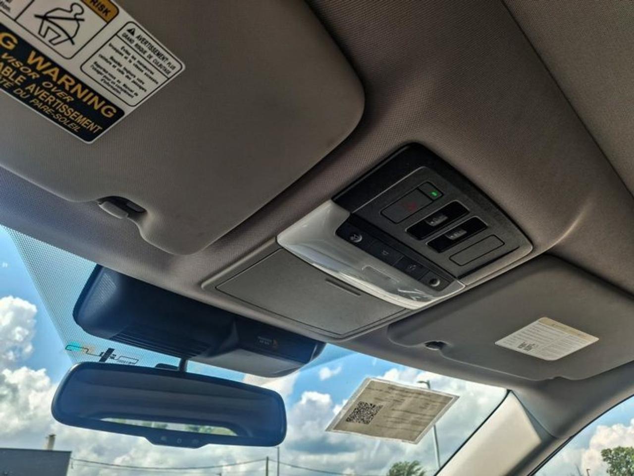 2024 Mitsubishi Outlander Plug-In Hybrid GT | Leather | Sunroof | HUD | 360 Camera | Bose | Adaptive Cruise | CarPlay + Android | and More ! Photo