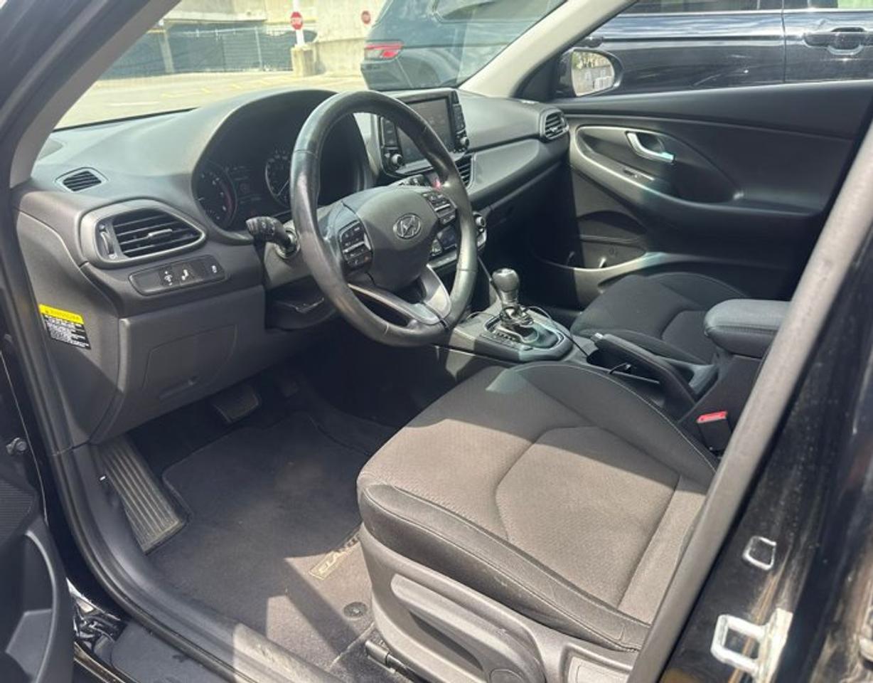 2019 Hyundai Elantra GT Luxury Hatchback | Panoramic Sunroof | Heated Wheel + Seats | BSW | CarPlay + Android | and More ! Photo2