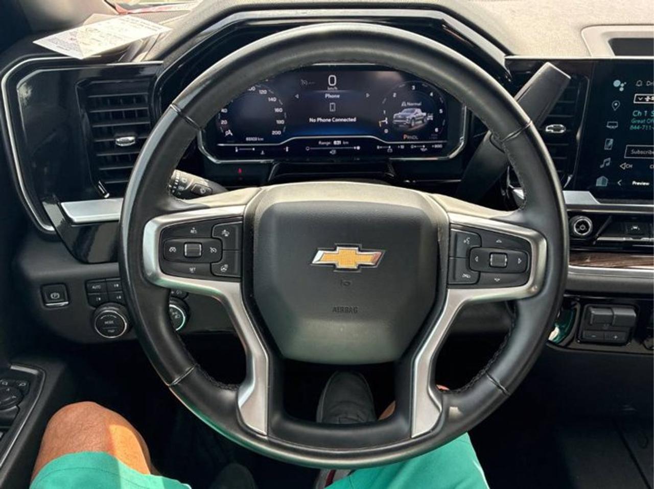 2024 Chevrolet Silverado 1500 LT 4X4 | 5.3L | Z71 | Trailer Brake Controller | Heated Wheel + Seats | Remote Start | and More ! Photo