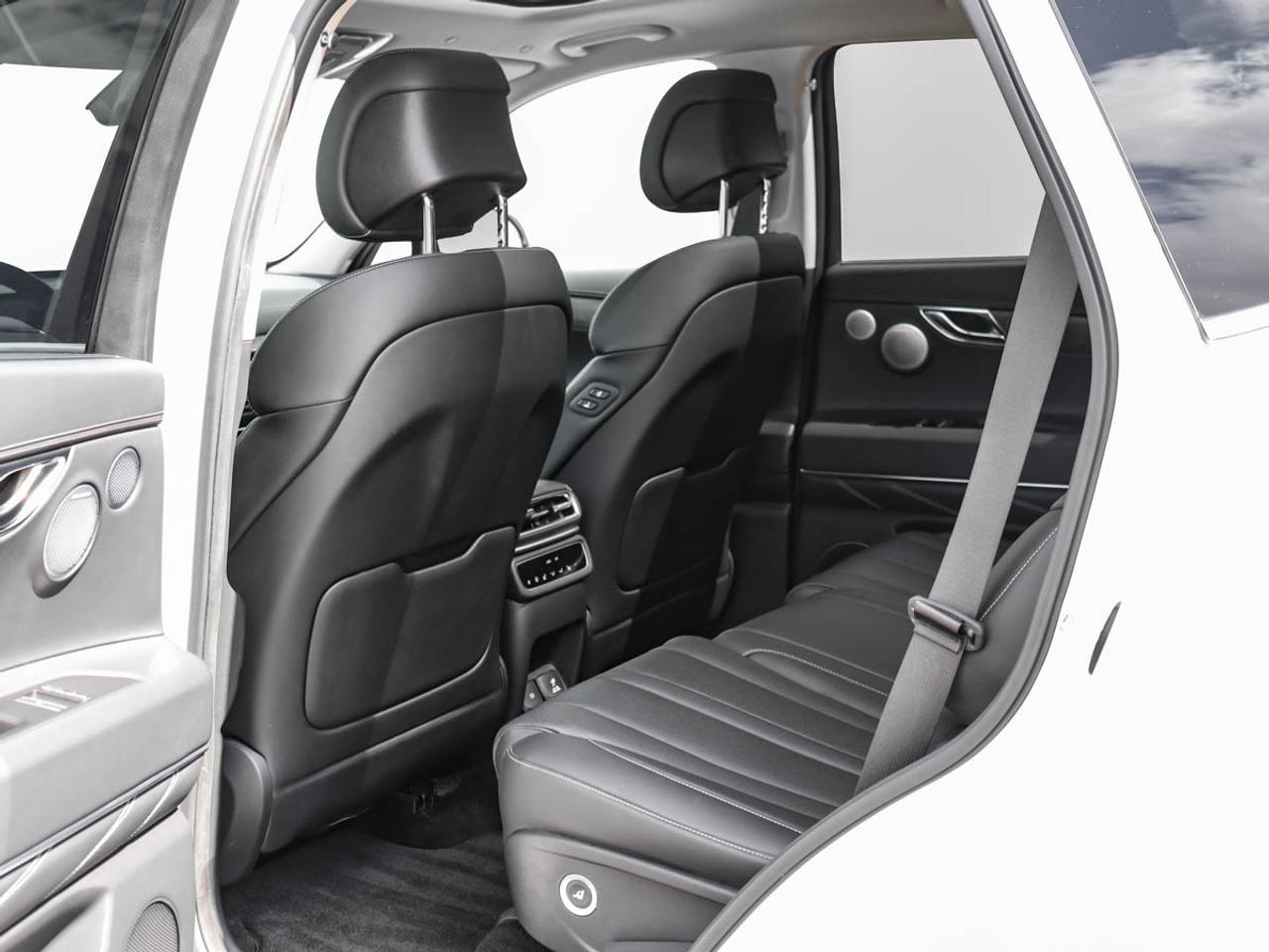 2025 Genesis GV80 3.5T Prestige Luxury AWD 7Passengers Photo