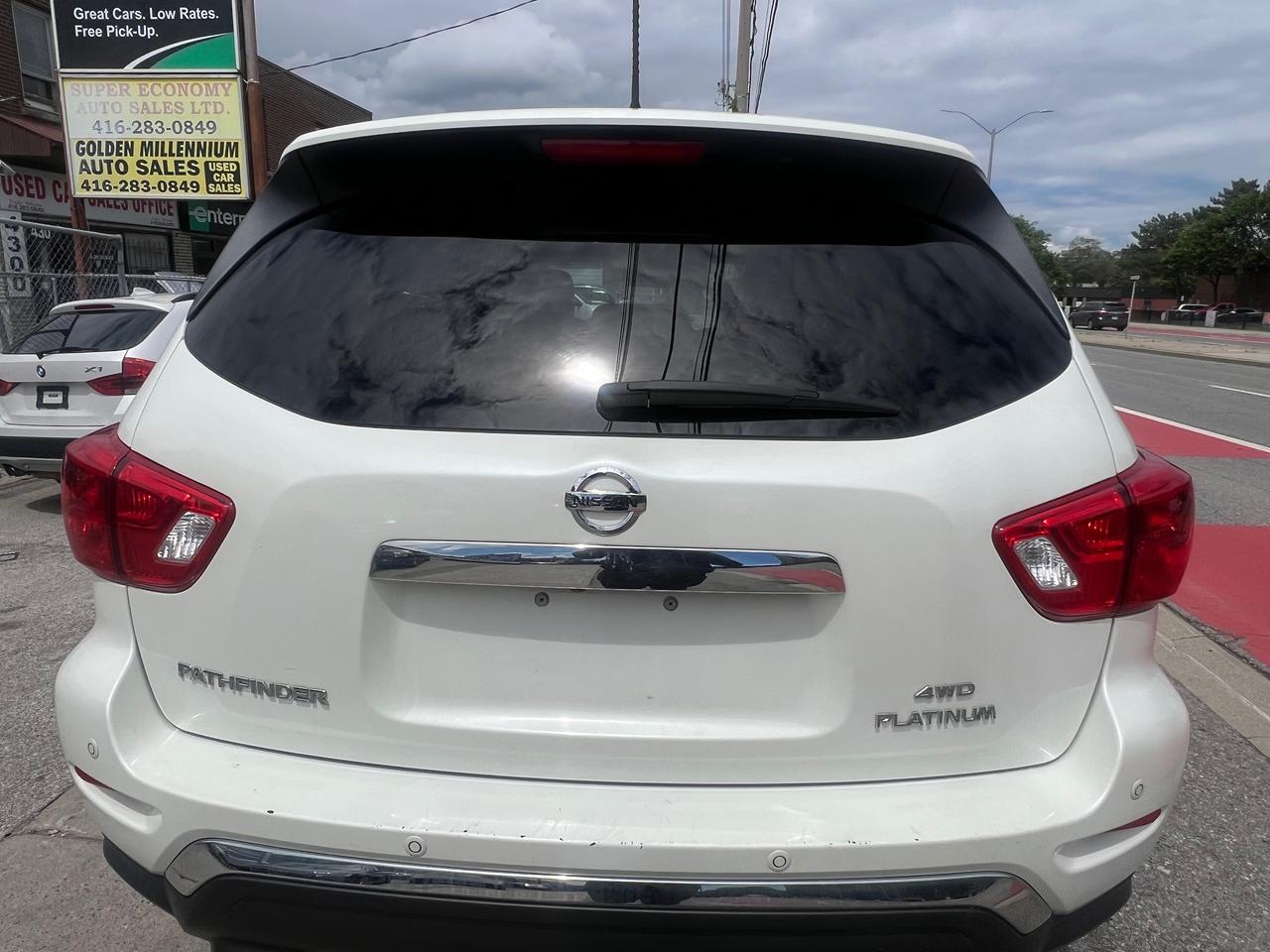 2017 Nissan Pathfinder 7 SEATS- LEATHER-NAV-PANORAMIC SR/F-BACK CAM-MORE! Photo